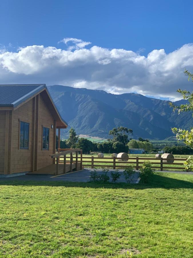 Deerbrooke Kaikoura Chalets - Chalet 2 ภายนอก รูปภาพ