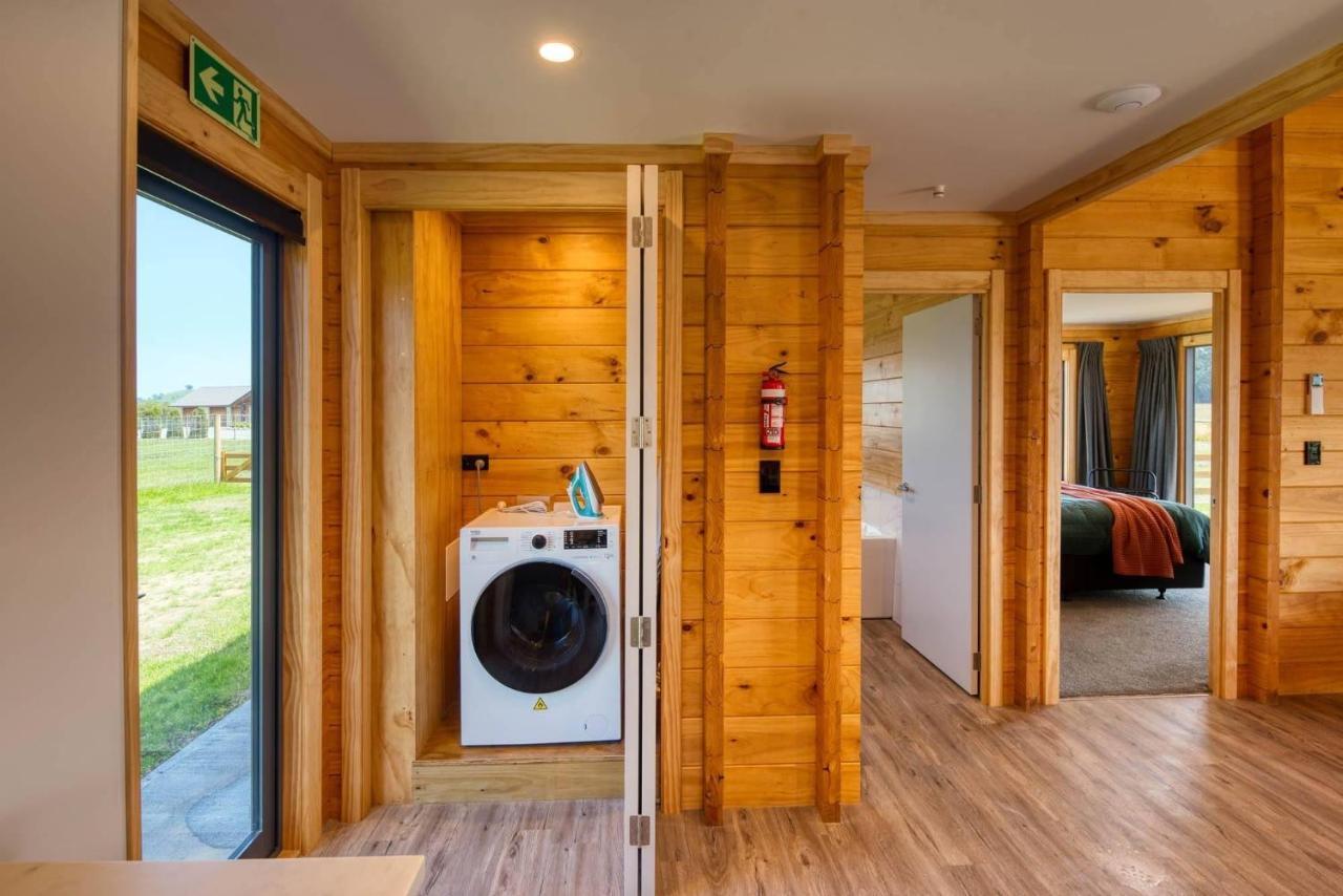 Deerbrooke Kaikoura Chalets - Chalet 2 ภายนอก รูปภาพ