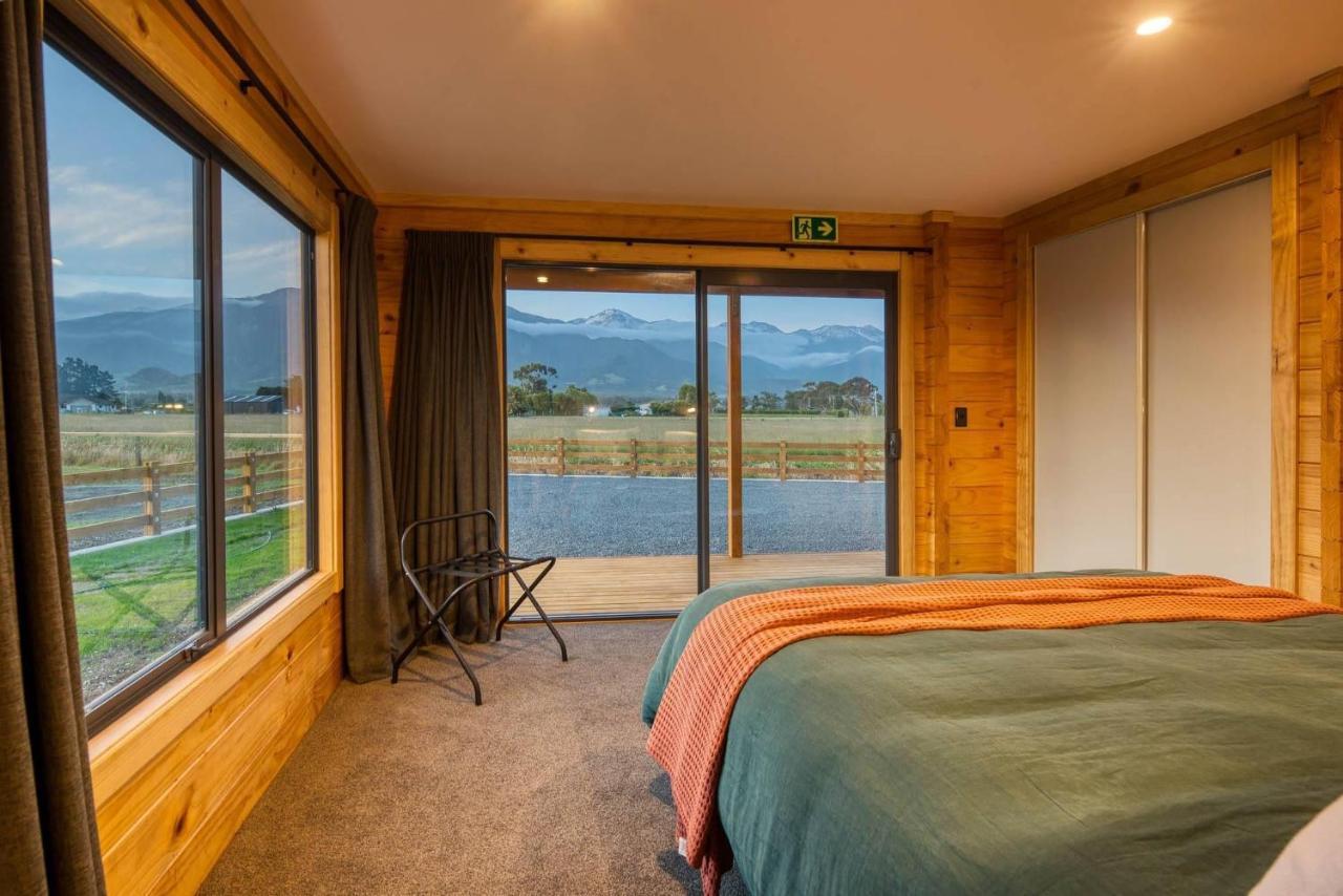 Deerbrooke Kaikoura Chalets - Chalet 2 ภายนอก รูปภาพ